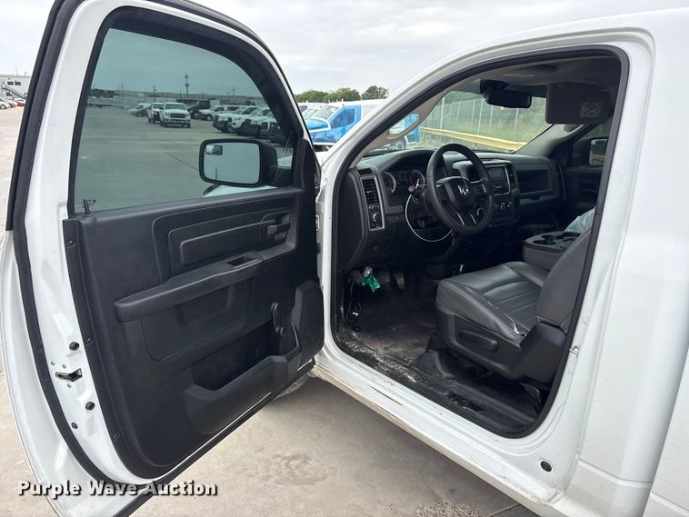 image for item YA3302 2020 RAM 1500 pickup truck