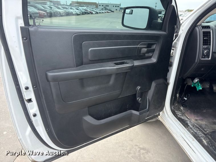 image for item YA3302 2020 RAM 1500 pickup truck
