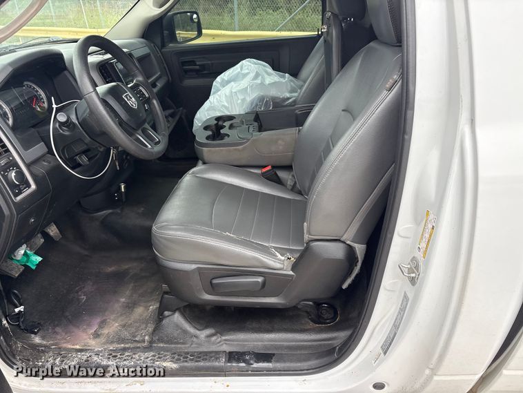 image for item YA3302 2020 RAM 1500 pickup truck