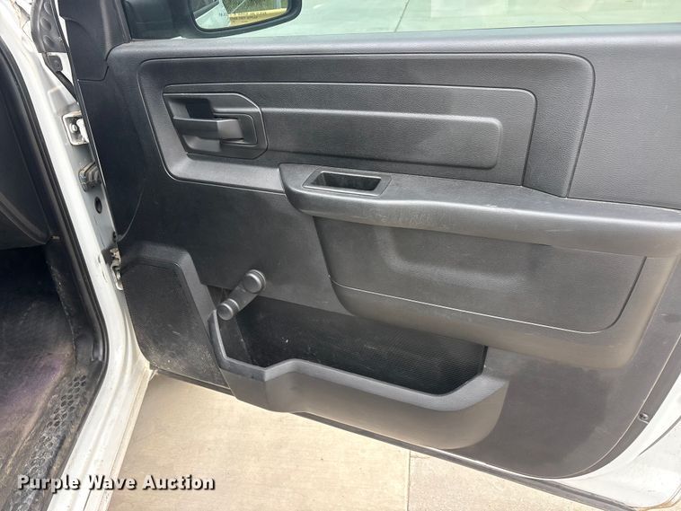 image for item YA3302 2020 RAM 1500 pickup truck
