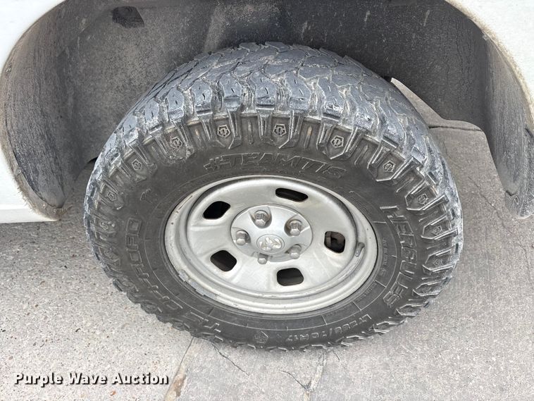 image for item YA3302 2020 RAM 1500 pickup truck
