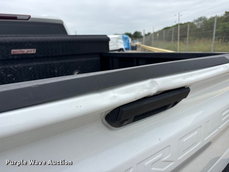 image for item YA3303 2021 Chevrolet Silverado 1500 Ext. Cab pickup truck