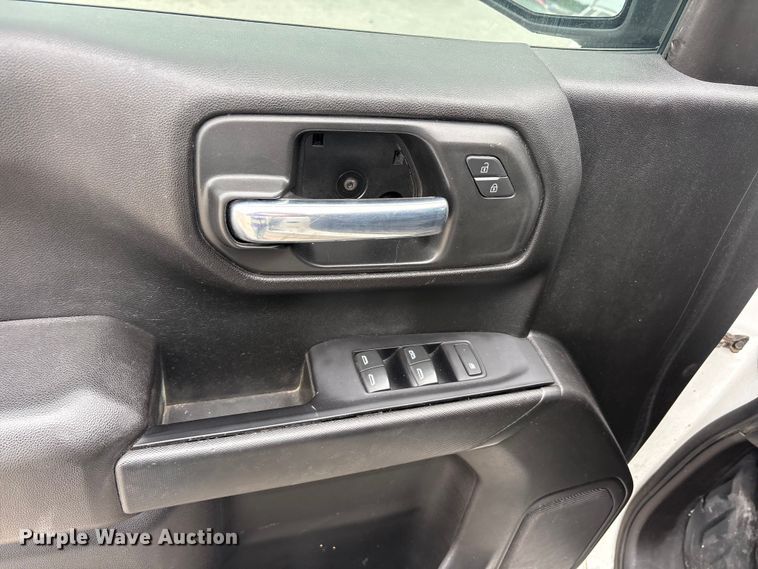 image for item YA3303 2021 Chevrolet Silverado 1500 Ext. Cab pickup truck