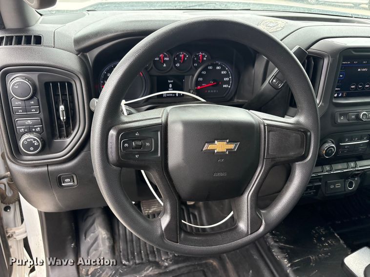 image for item YA3303 2021 Chevrolet Silverado 1500 Ext. Cab pickup truck
