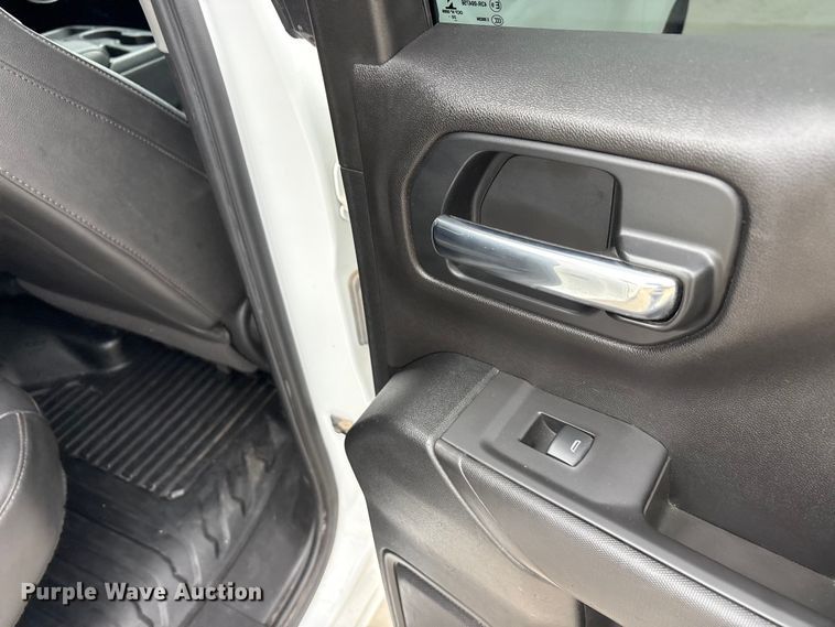 image for item YA3303 2021 Chevrolet Silverado 1500 Ext. Cab pickup truck