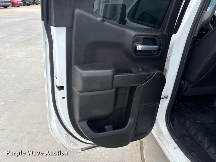 image for item YA3303 2021 Chevrolet Silverado 1500 Ext. Cab pickup truck