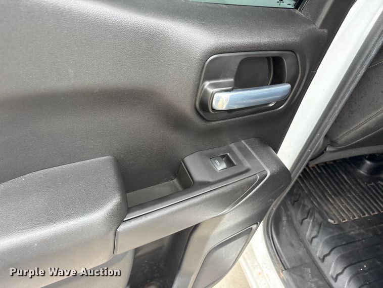 image for item YA3303 2021 Chevrolet Silverado 1500 Ext. Cab pickup truck
