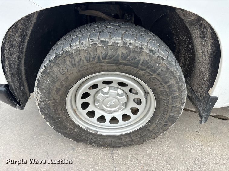 image for item YA3303 2021 Chevrolet Silverado 1500 Ext. Cab pickup truck