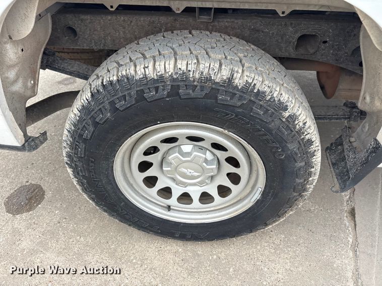 image for item YA3303 2021 Chevrolet Silverado 1500 Ext. Cab pickup truck