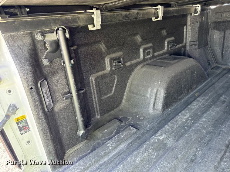 image for item YA3358 2021 GMC Sierra 1500 AT4 Crew Cab pickup truck