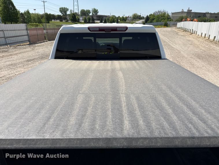 image for item YA3358 2021 GMC Sierra 1500 AT4 Crew Cab pickup truck