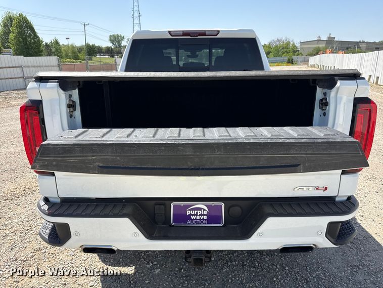 image for item YA3358 2021 GMC Sierra 1500 AT4 Crew Cab pickup truck