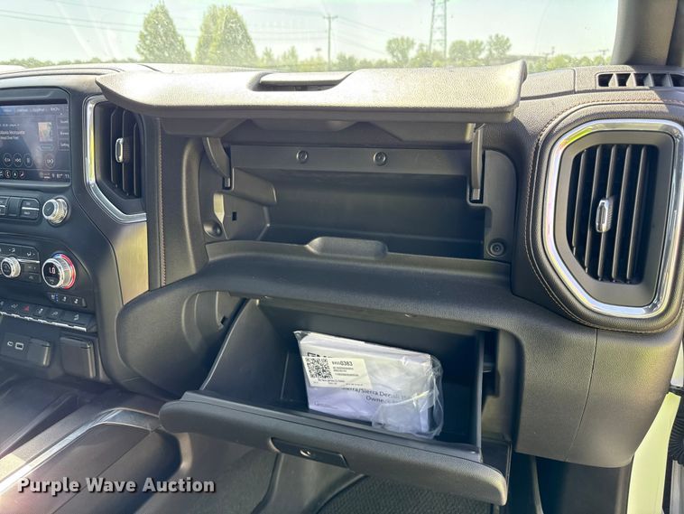 image for item YA3358 2021 GMC Sierra 1500 AT4 Crew Cab pickup truck