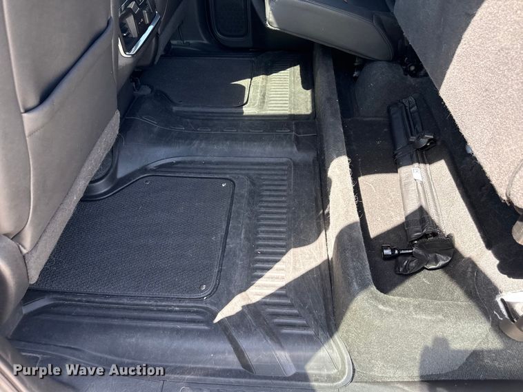image for item YA3358 2021 GMC Sierra 1500 AT4 Crew Cab pickup truck