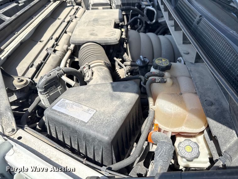 image for item YA3358 2021 GMC Sierra 1500 AT4 Crew Cab pickup truck