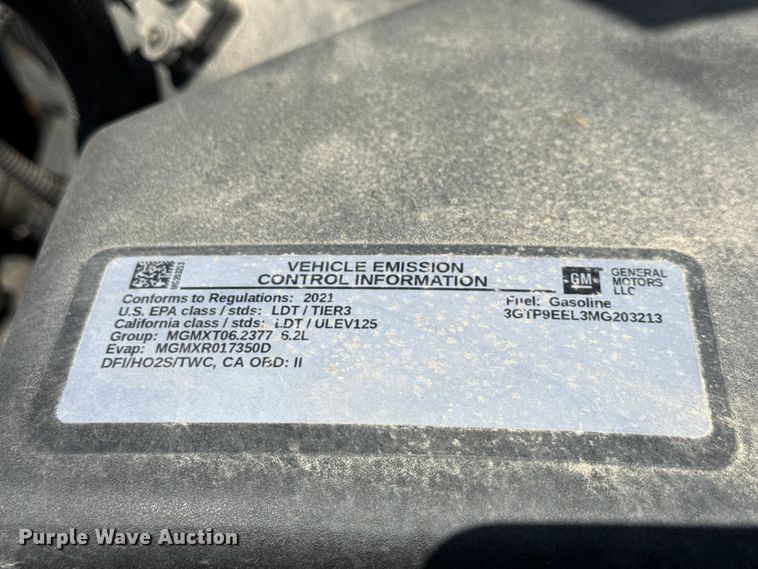 image for item YA3358 2021 GMC Sierra 1500 AT4 Crew Cab pickup truck