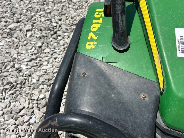 image for item YA3630 2016 John Deere Gator 855D XUV utility vehicle