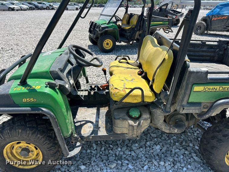 image for item YA3630 2016 John Deere Gator 855D XUV utility vehicle