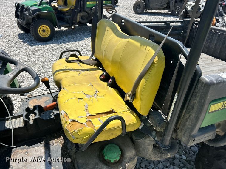 image for item YA3630 2016 John Deere Gator 855D XUV utility vehicle