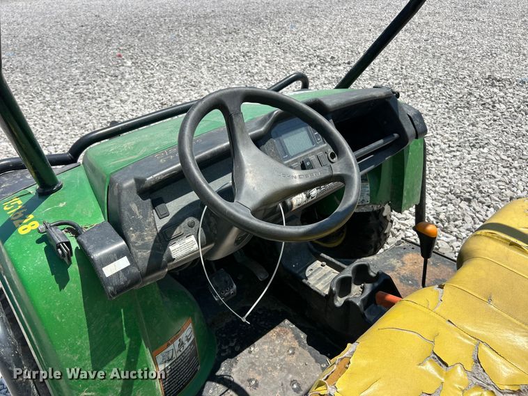 image for item YA3630 2016 John Deere Gator 855D XUV utility vehicle