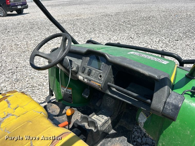 image for item YA3630 2016 John Deere Gator 855D XUV utility vehicle