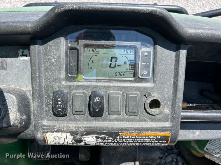 image for item YA3630 2016 John Deere Gator 855D XUV utility vehicle