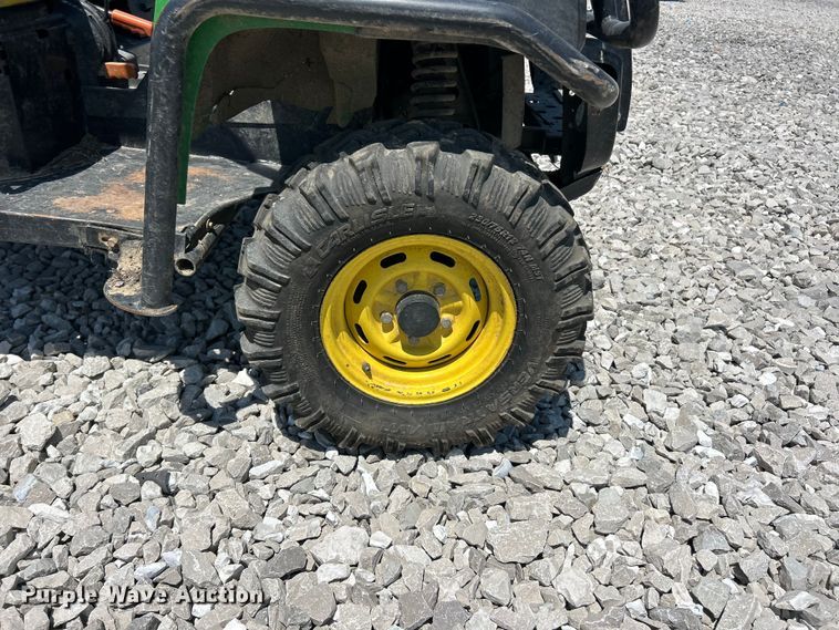 image for item YA3630 2016 John Deere Gator 855D XUV utility vehicle