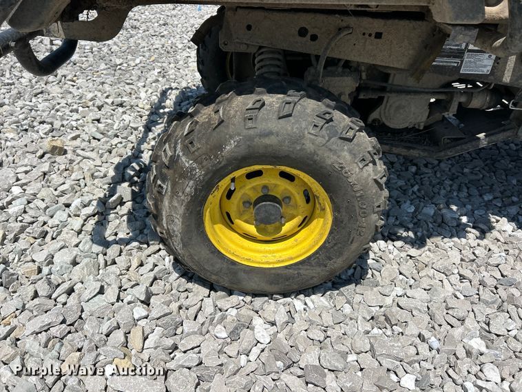 image for item YA3630 2016 John Deere Gator 855D XUV utility vehicle