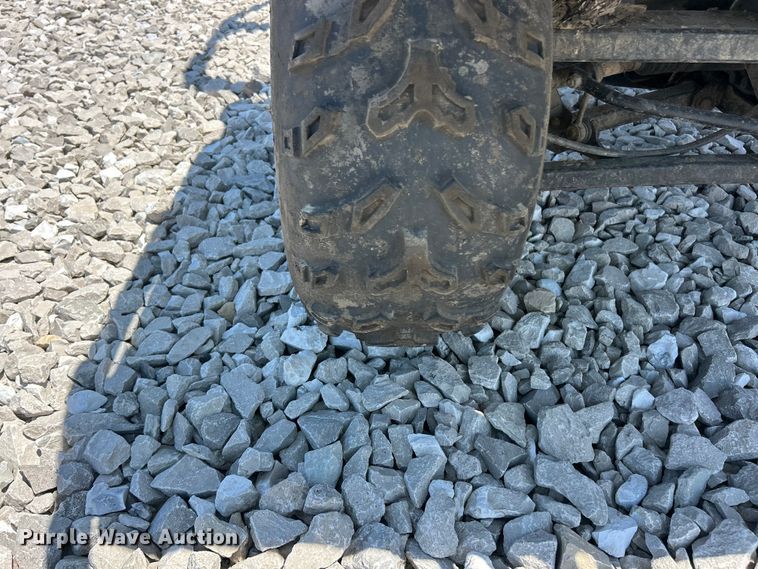 image for item YA3630 2016 John Deere Gator 855D XUV utility vehicle