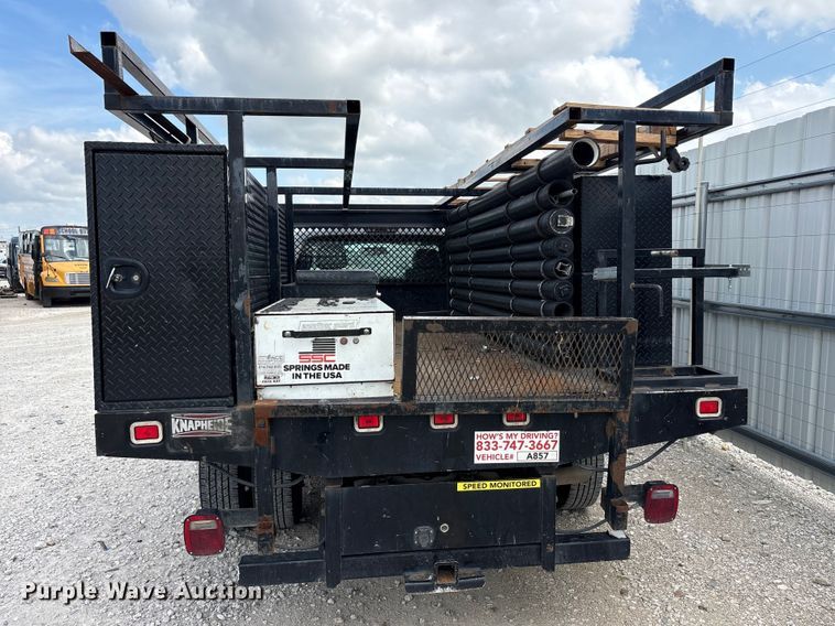 image for item YA3657 2016 Ford F350 Super Duty utility bed pickup truck