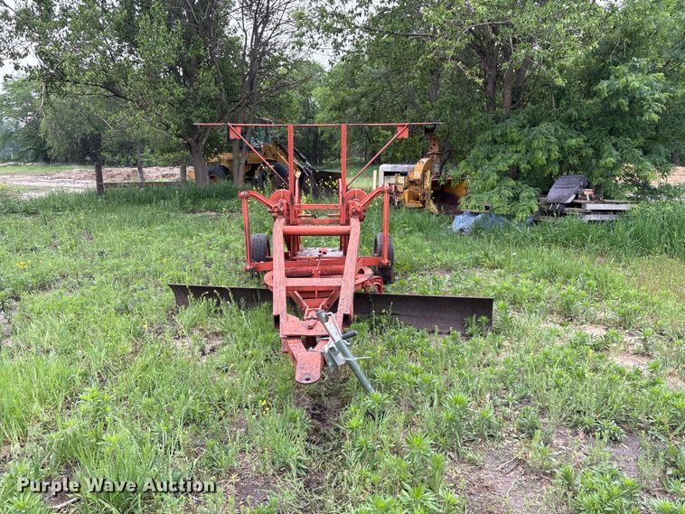 image for item DO5220 pull type grader