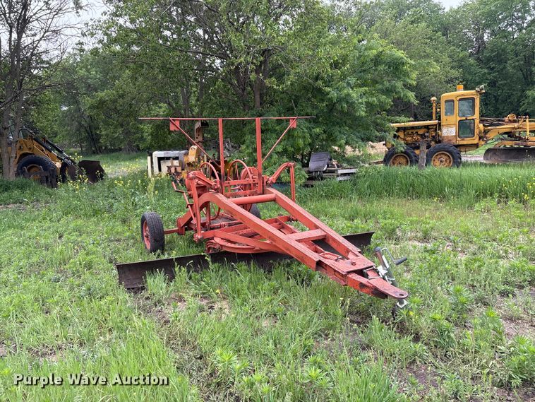 image for item DO5220 pull type grader