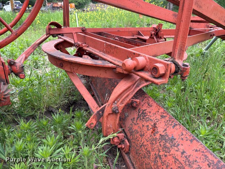 image for item DO5220 pull type grader