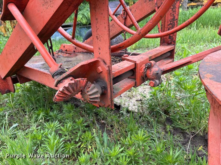 image for item DO5220 pull type grader
