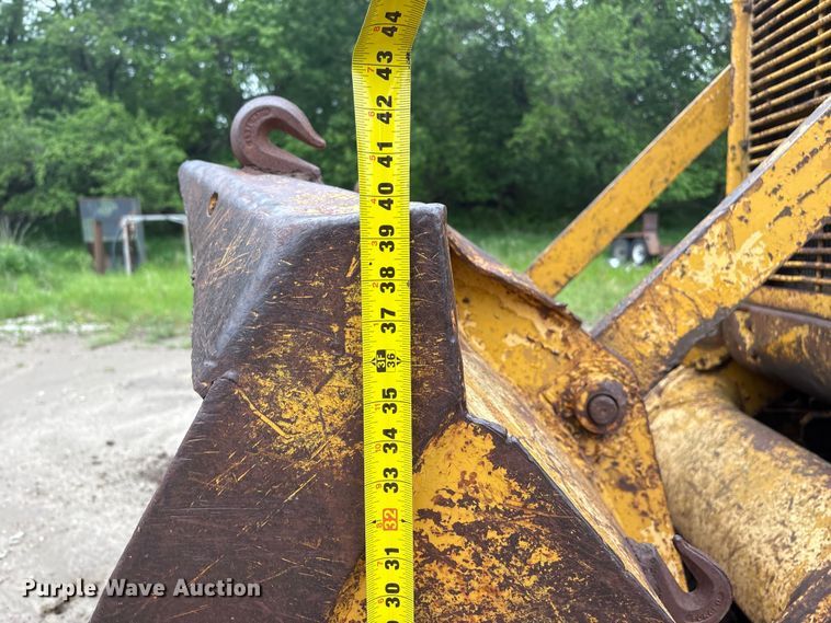 image for item DO5221 Allis Chalmers HD7G-24332 track loader