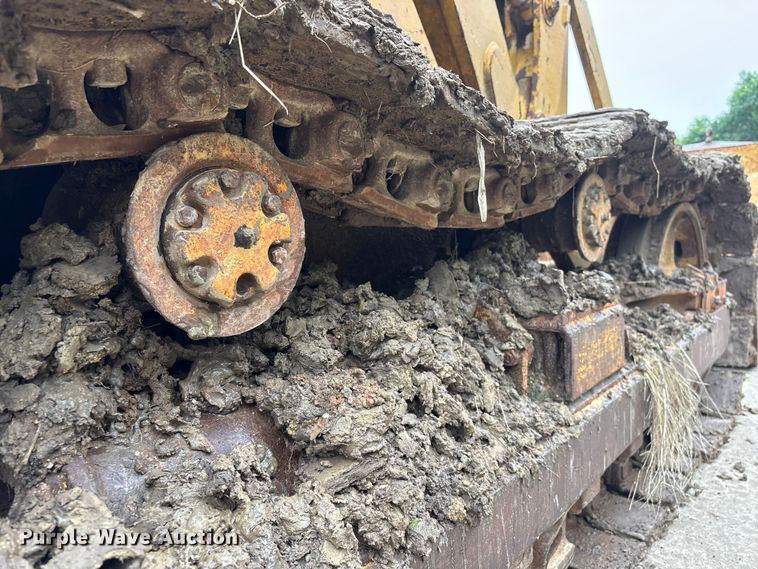 image for item DO5221 Allis Chalmers HD7G-24332 track loader