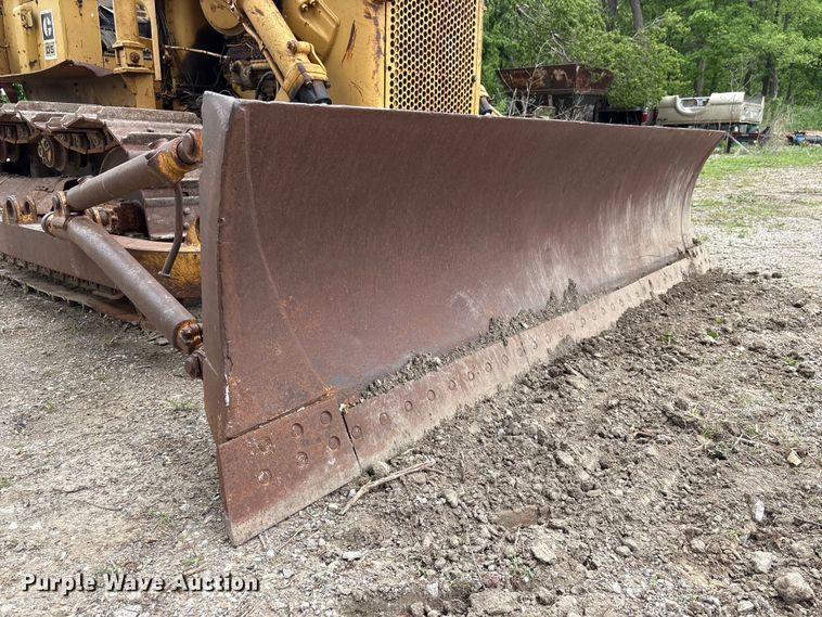 image for item DO5225 1970 Caterpillar D5 dozer