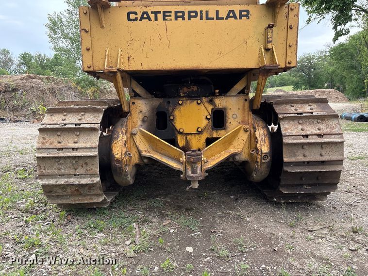 image for item DO5225 1970 Caterpillar D5 dozer