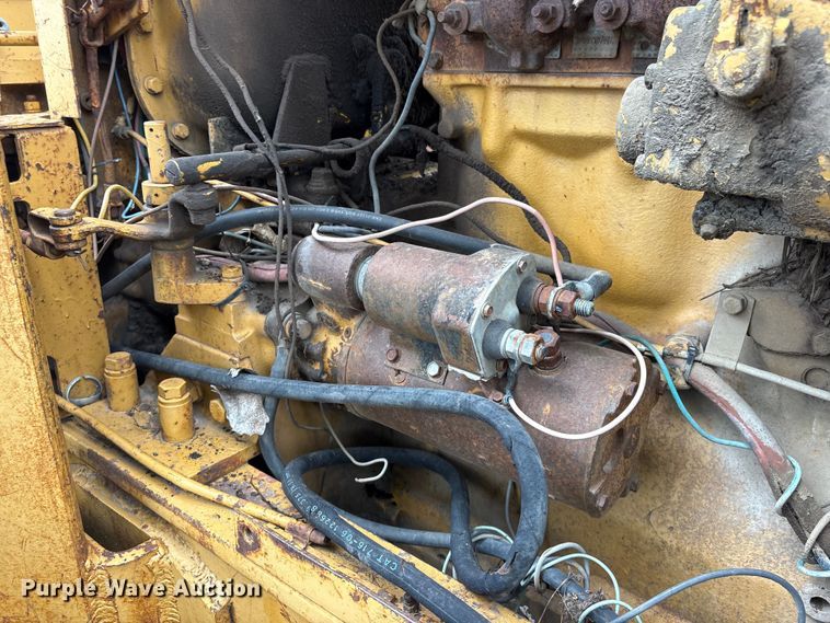 image for item DO5225 1970 Caterpillar D5 dozer