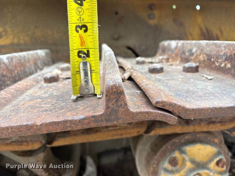 image for item DO5225 1970 Caterpillar D5 dozer
