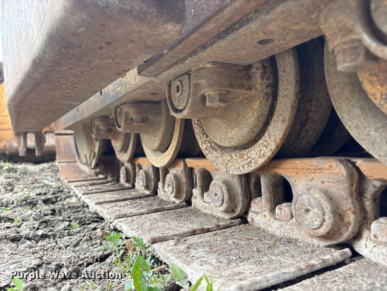 image for item DO5225 1970 Caterpillar D5 dozer