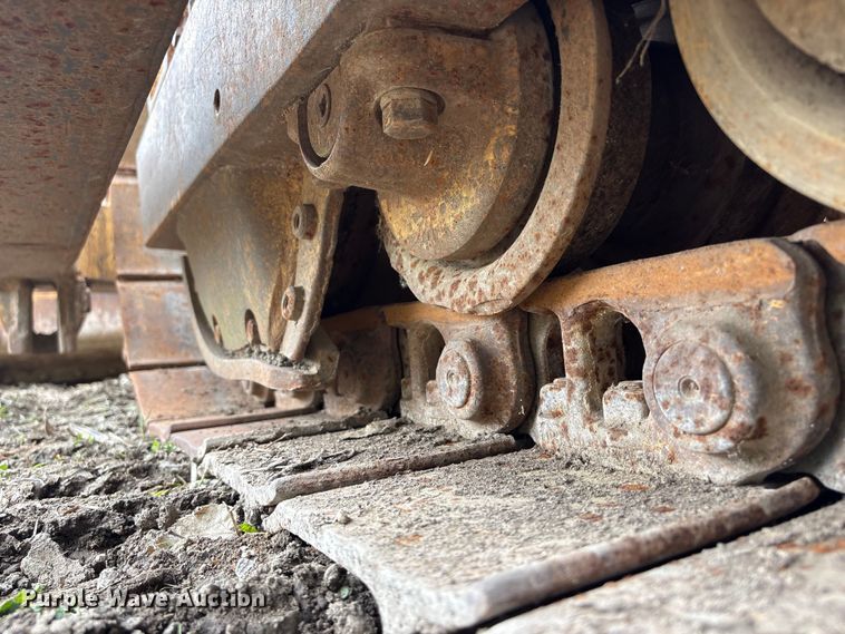 image for item DO5225 1970 Caterpillar D5 dozer
