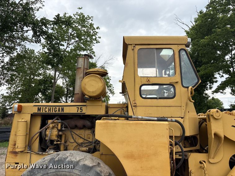 image for item DO5226 Michigan 75-3A wheel loader