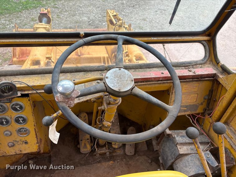 image for item DO5226 Michigan 75-3A wheel loader
