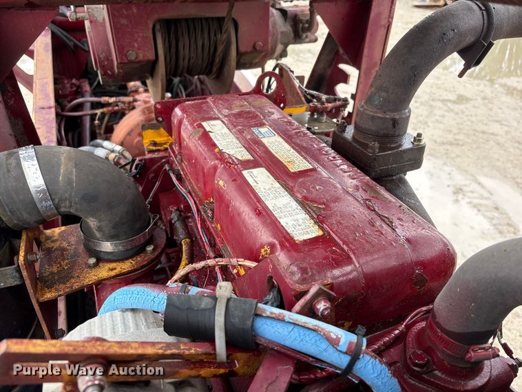 image for item DO5230 1989 Mack R690ST drilling rig truck