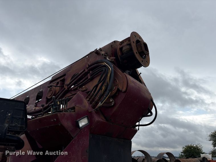 image for item DO5230 1989 Mack R690ST drilling rig truck