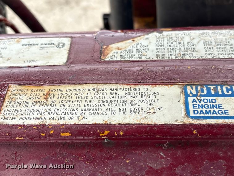image for item DO5230 1989 Mack R690ST drilling rig truck
