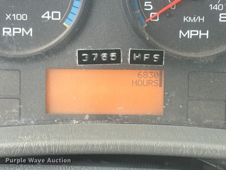 image for item DO8513 2008 International WorkStar 7500 water truck