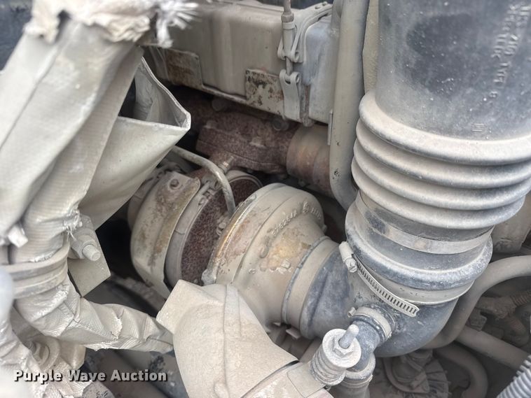 image for item DO8513 2008 International WorkStar 7500 water truck