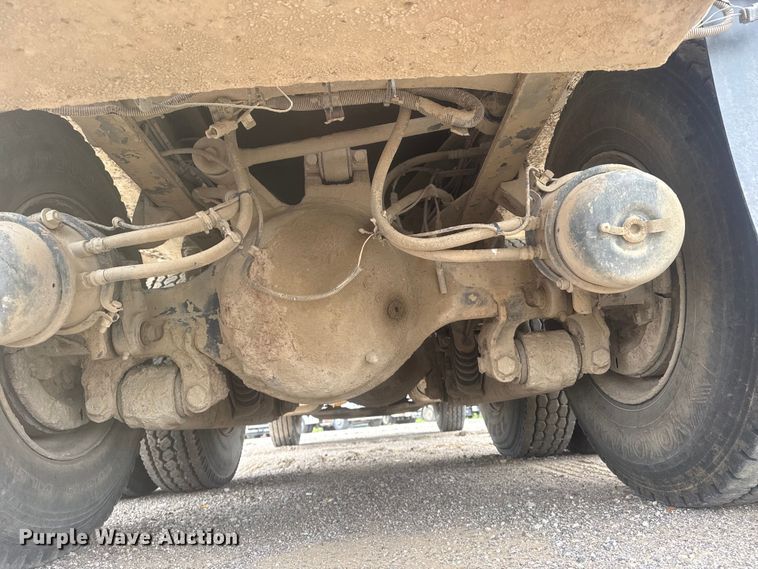image for item DO8513 2008 International WorkStar 7500 water truck